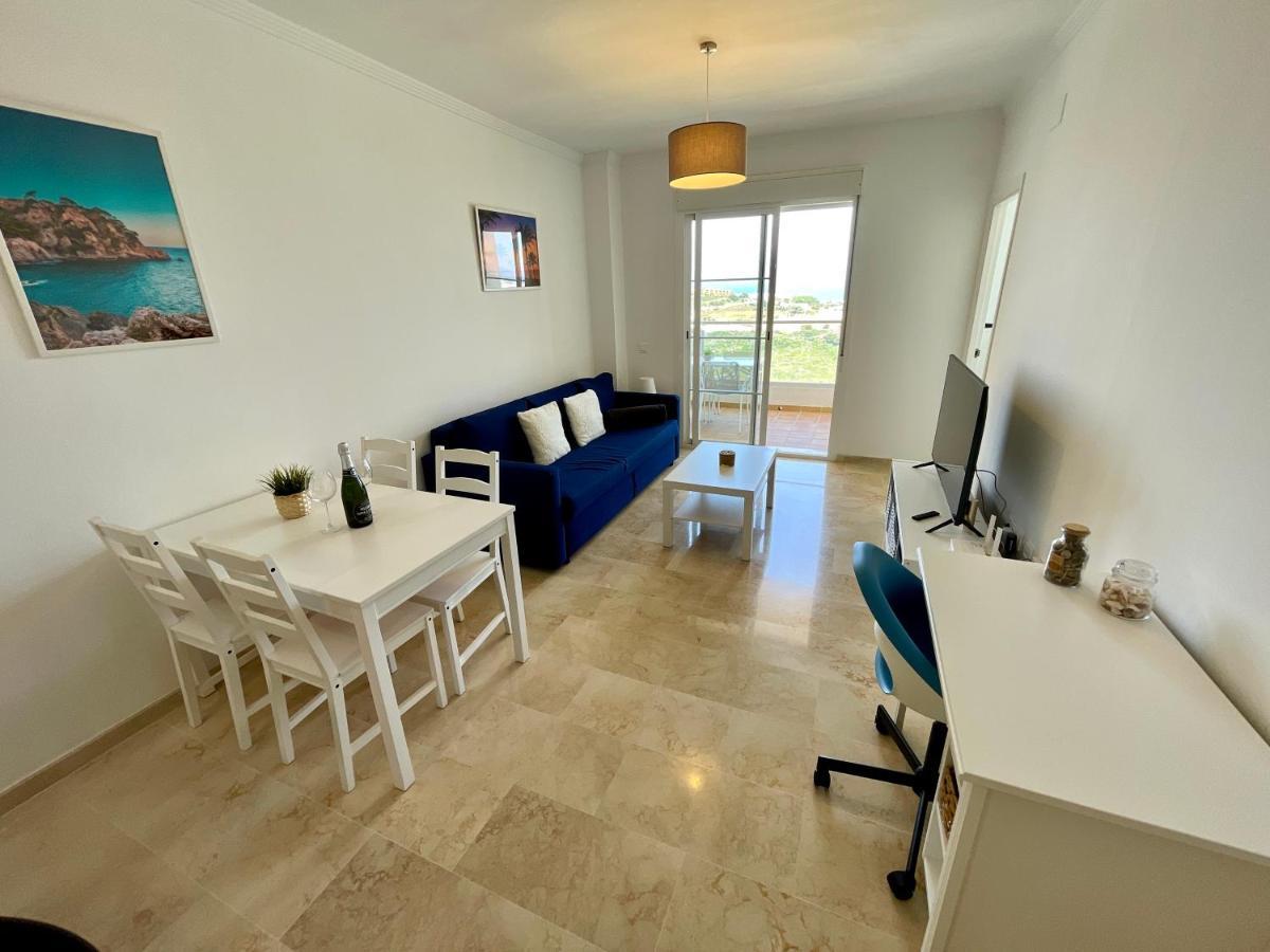 Top Sea View Apartment - 7 Minutes To Sotogrande Castillo de Sabinillas Extérieur photo